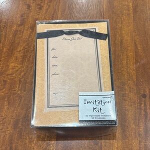 New Still in box Amscan Invitation Kit with Black and Tan Design set of 50